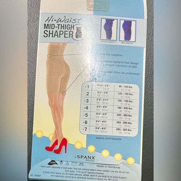 New in package - Assets by Spanx - size 3 (see size on picture) nude - Picture 2 of 2